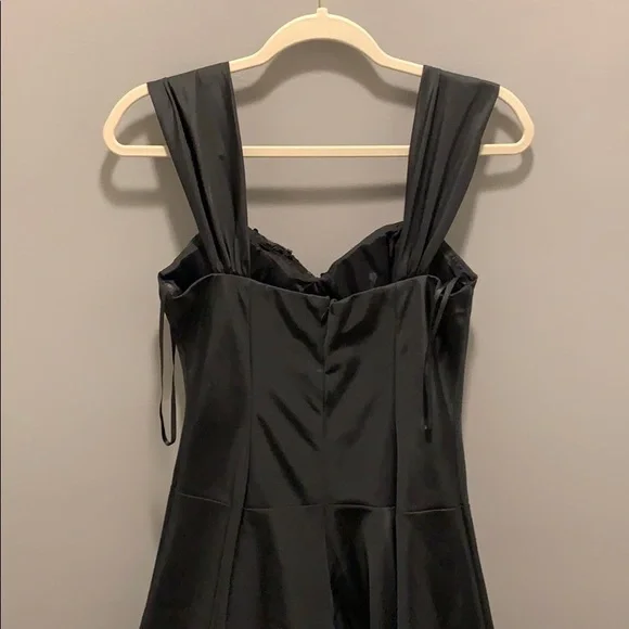 Cache Elegant Black Dress - Picture 4 of 7